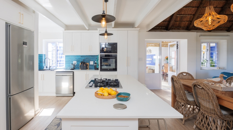 3 Bedroom Property for Sale in Struisbaai Western Cape
